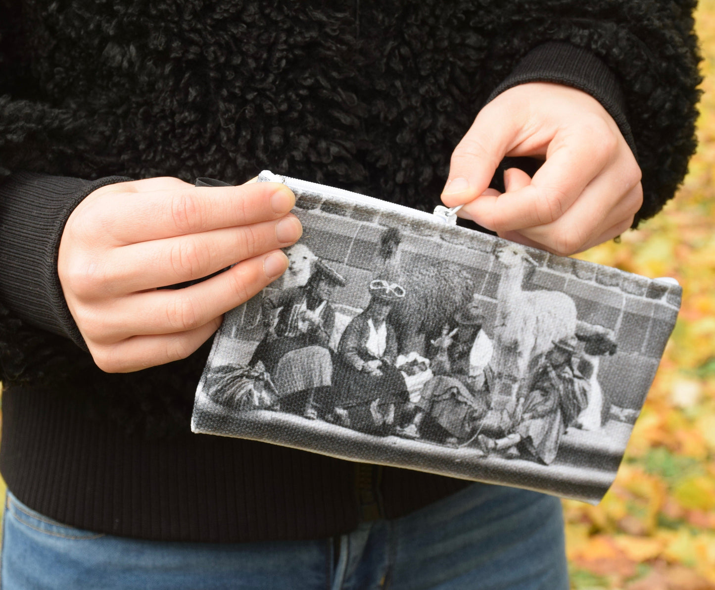 Peru Makeup Bag - Small Makeup Bag with Peruvian Women and Llama's