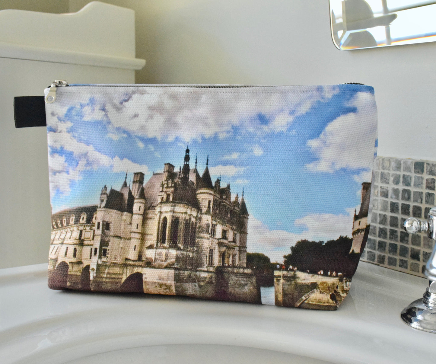 France Makeup Bag - Large Cosmetic Bag of Château de Chenonceau