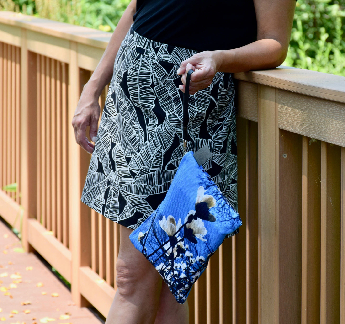 Magnolia Wristlet - Spring White Magnolia Wristlet Bag