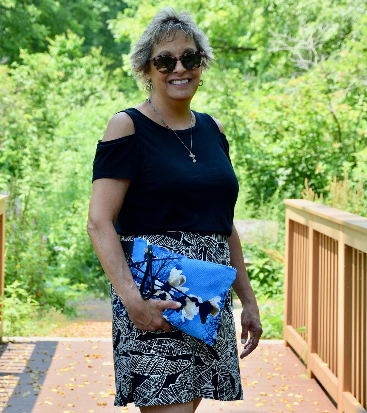 Magnolia Wristlet - Spring White Magnolia Wristlet Bag