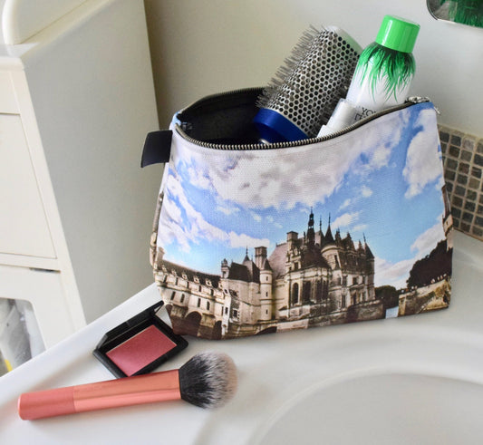 France Makeup Bag - Large Cosmetic Bag of Château de Chenonceau